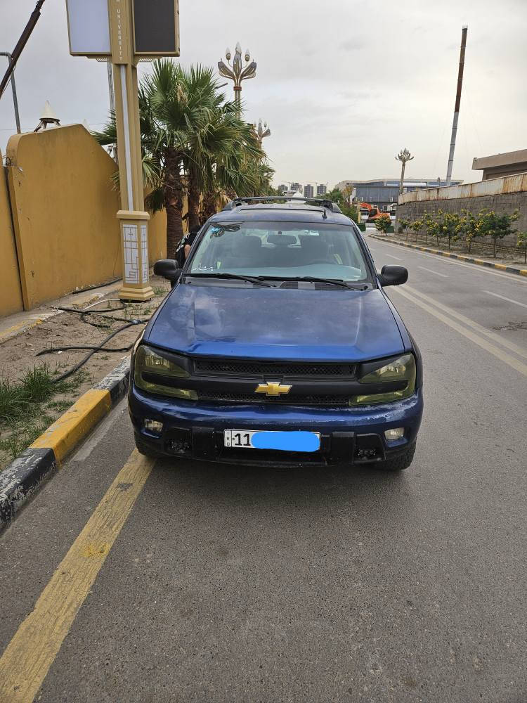 السلام وعليكم 
بلايزر 2006
سياره 7راكب 
مال بيت 
بسمي رقم بغداد 
تحويل ثاني يوم 
للبيع او مراوس حسب القناعه 
للاستفسار *********** بغداد, العراق

