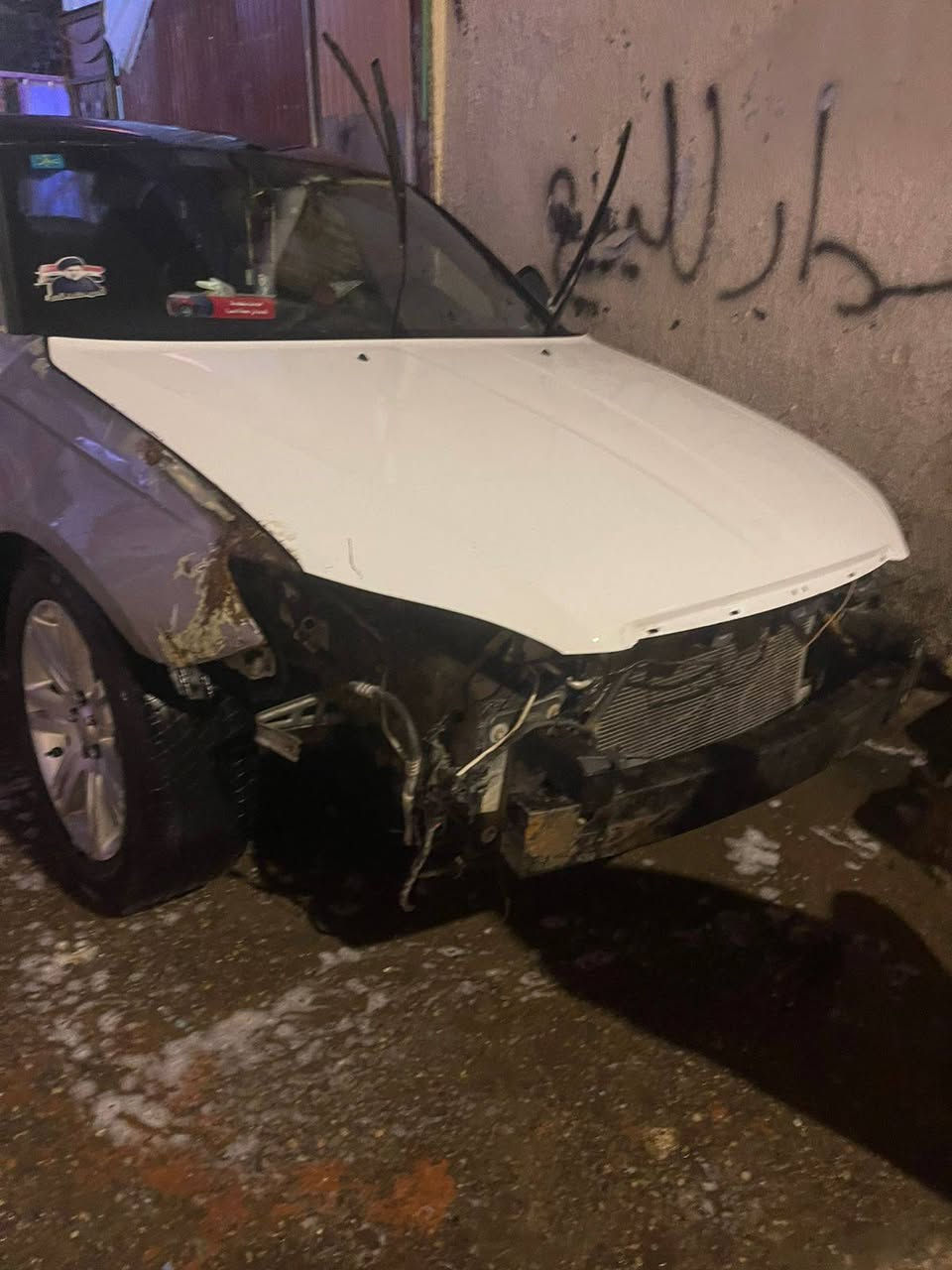 سلام عليكم سياره سي 200موديل13فول موصفات ماعده البصمه سياره بيه حادث مسوين بيه حادث وكملينه سابقن حادثه جاملغ الايمن ومصالح مثله وهسه جاملغ وبنيد مثلهن بنيد مبدل وبيه مكانات صبغ سياره كلشي ر مشتري الايت جديد داعاميه موجود بس شد فهsسعره63وبيه مجال رقم بصره عنواني بصره جمهوريه رقمي***********
