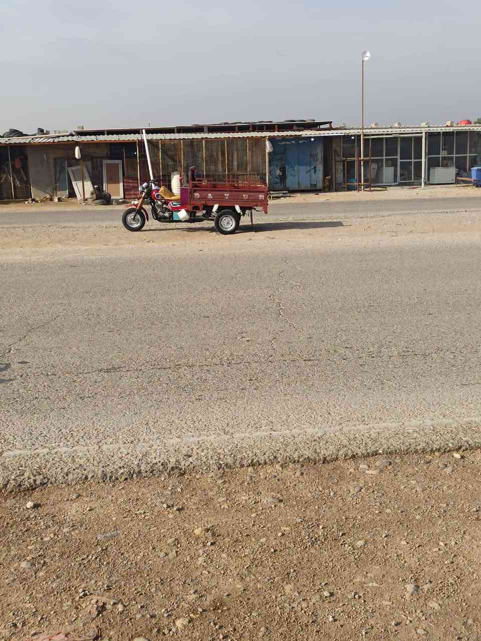 سلام عليكم سنوات البيع موديل 2013
رقم مكانه واسط قضاء الحي رسعره مليون 450
وبيه مجال الاستفسار عله هاذه رقم صاحبه ***********
