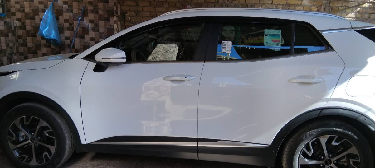 سلام عليكم
سبورتاج موديل 2025
سعر 230 بيها مجال 
***********
