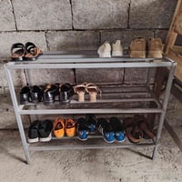 قاعده جزمه للبيع السعر 35 الف  07502056091