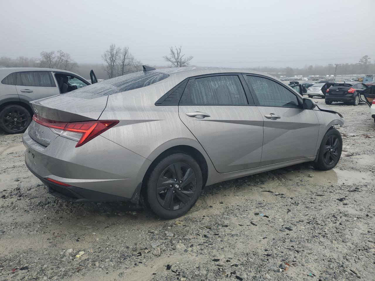 النترا هايبرد بلو blue وارد امريكي 
ماشية 34الف  فقط
165$قة
رقم بغداد انكليزي 
📍مكان السيارة بغداد حي الخضراء/ العطيفية 
☎️***********
⛔مواصفات
⛔ محرد
⛔ شاشه دجتل متصل   
⛔ نضام ترحيب
⛔ رادارات اماميه + رادارات خلفيه+ نقطه عمياء
⛔ تحديد مسار  وتحذير عند خروج عن الخطوط+ اوتو بارك تضرب بريك عن الاقتراب 
⛔  انضمه قياده درايف مود  سبورت ونورمال  
⛔  اوتو هولد 
⛔️ نضام صعود منحدرات 
⛔ +  اشاير بل مري
⛔  + شاحن واير ليس  وتايب سي
⛔ تحكم ستيرن اربع جهات فول
⛔ شاشه كبيره لمس تدعم نضام اندرويد اوتو وكار بلي
⛔️ وكامره خلفيه دواره فول HD
⛔️استيرن رجاج عند الاقتراب من سياره

⛔️حادثها عرضي بسيط جداً كما موضح بالصور فقط الدعامية الأمامية السيارة مابيها اي تبديل ليبل واحد مكفولة من الصبغ والتبديل عدا الموضح بالصور إللي هو خشم البنيد والدعامية فقط علما بأن صور الحادث مرفقة بالمنشور 

ملاحظة غير متواجد على النت الشراي يتصل بغداد, العراق
