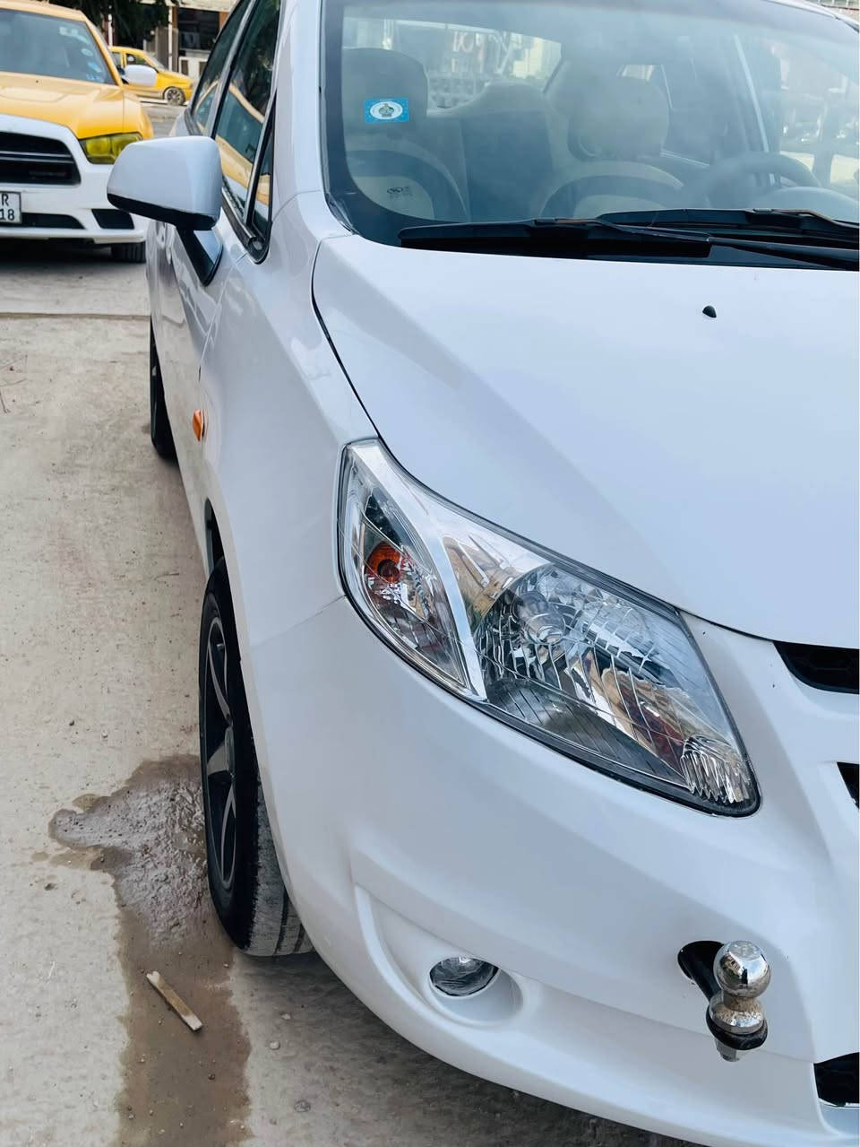 للبيع شوفرليت سايل 
سيارة جاهزه موديل 2012 مكينة بيكاتشو السياره جاهزه وخير من الله جاهزه كير ومكينه وحداديه وتخم تاير وباتري وكهـربائيات بأسمي تحويل ثاني يوم 
مكان السيارة ذي قار قضاء الشطرة 
السعر 55 وبيها مجال بسيط 
مگلف بالنشر وغير متواجد على الفيسبوك 
هـ*********** الشطره, ذي قار
