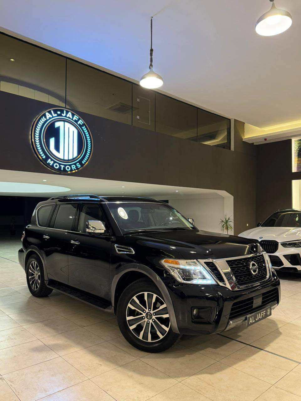 السلام عليكم 
للبيع نيسان ارمادا موديل 2020 ماشية 60 الف 
مواصفات (كشنات جلد وتدفئة و5 كامرات وتشغيل عن بعد ورادار وبصمات وحساسات وصندوك كهرباء وبعد مواصفات)
السيارة وارد امريكي جاملغ صبغ فقط وگير ومكينه بشرط
السعر : 238 $ ورقه
للاستفسار : *********** 
العنوان : السليمانية المعارض الجديده شركه (الجاف موتورز) السليمانية, العراق
