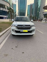 لاندكروزر • ٢٠٢٠ • ٩٠٠٠٠ كم