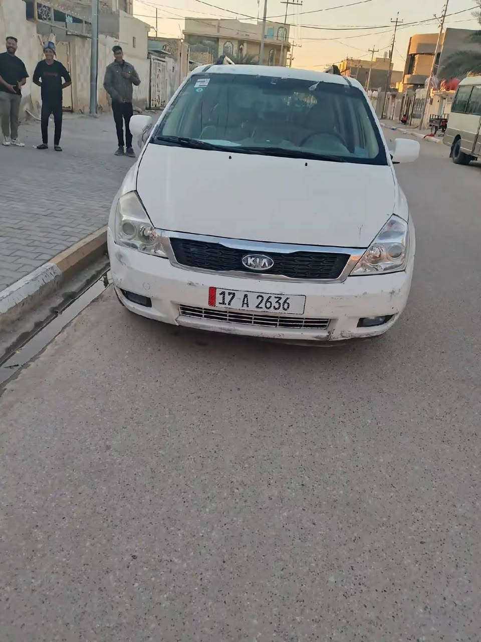 تحياتي الجميع سياره البيع مكينه وكير
تخم تاير تبريد بيه طخه بالباب خلفيه رقم انكليزي قبل 15يوم حلوته بسمي سياره تحولي ثاني يوم س
سعر خاص
***********
