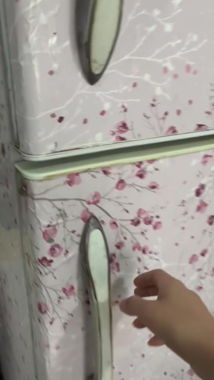 جه حجم كبير لبيع مابيهه كل ضرر بس مجلده فقط سعرهه ١٠٠لتعاملني تعجبك اخذهه  عنوان العبيدي خلف لبانزيخانه


**إذا كنت صاحب هذا الإعلان وتريد حذفه لأي سبب، رجاءا أرسل رسالة إلى الدعم الفني**