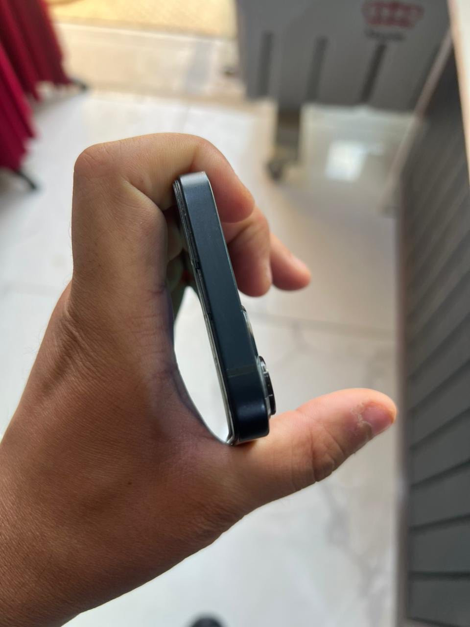 ايفون١٣ عادي نيلي

ذاكره256

باتري73

مبدل شاشا افضل نوعيه

شاشا٣ خيارات فيس شغال

شرق اوسط 
سعرو٣٠٠ قفل


**إذا كنت صاحب هذا الإعلان وتريد حذفه لأي سبب، رجاءا أرسل رسالة إلى الدعم الفني**