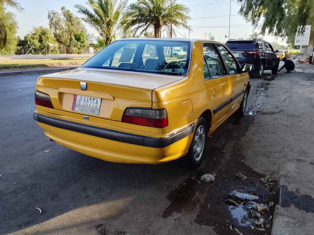 سلام عليكم بيجو بارص للبيع موديل ٢٠١٣ 
سياره خير من الله كير مكينه تبريد تدفئه صدر مكفولات 
بلاديه مابيه صبغ مصفره هيئة غرامات 
مكاني شهداء البياع السعر ٣٦ وبيه مجال 
رقم هاتف ***********
