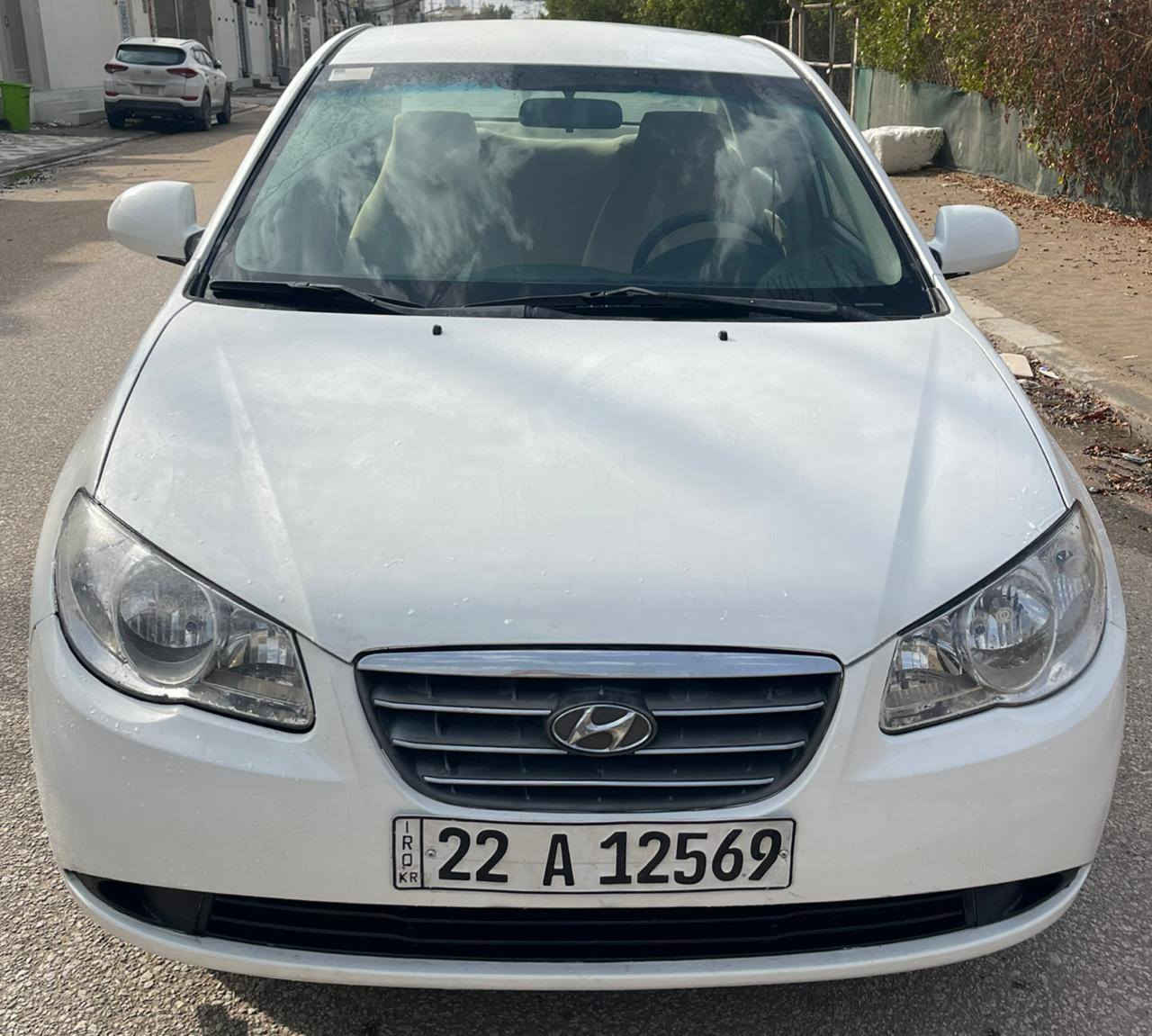 السلام عليكم
النترا أو افانتي 
موديل 10 
لون ابيض
ادوات كصتين 
كفاله كحرك وكير وحداديه وكهربائيات وتايرات باتري تبريد 
بس ارقام انكليزي
العنوان النجف 
السعر 40
***********
