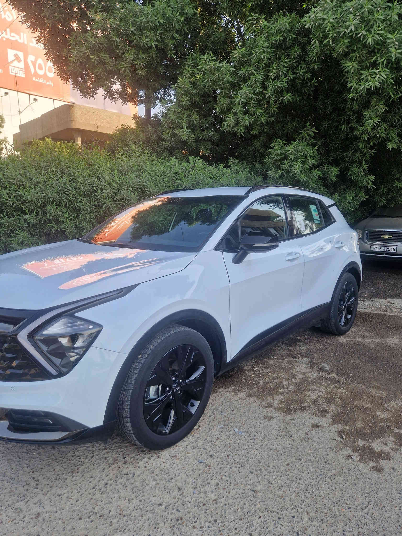 🚗✨ سبورتج 2025 بلاك إديشن
🔸 لوحات بغداد — باسمي

⛔ فخامة + مواصفات كاملة:
بصمه
محرك ٢٠٠٠ دوش

✔ 6 ايرباغ للأمان العالي
✔ صندوق كهرباء
✔ مقاعد أمامية كهرباء
✔ تدفئة للكشنات والستيرن
✔ شفتات تبديل خلف المقود
✔ كاميرا + حساسات + نيكل ذهبي فاخر
✔ ويل كب 19 إنج لماع
✔ شباك لماع
✔ داخل جلد لون زيتوني ملكي
✔ مرايا سوداء
✔ درايف مود + أوتو هولد
✔ هاند بريك بصمة
✔ تحكم ستيرن جهتين
مكفوله من كلشي بوضع الشركه اخت الزيرو عدا بارد اصبعين اسفل زاويه الباب الخلفي اثر دراجه
السعر 239
***********
بيه سونر من اربيل مظبوط
اكو ناس تعرفها راكبين مثله
سياره تخبل متشبه السبورتج العاديه احلى منها بهوايه خواتها ب ٢٦٠ الزيرو

⸻
