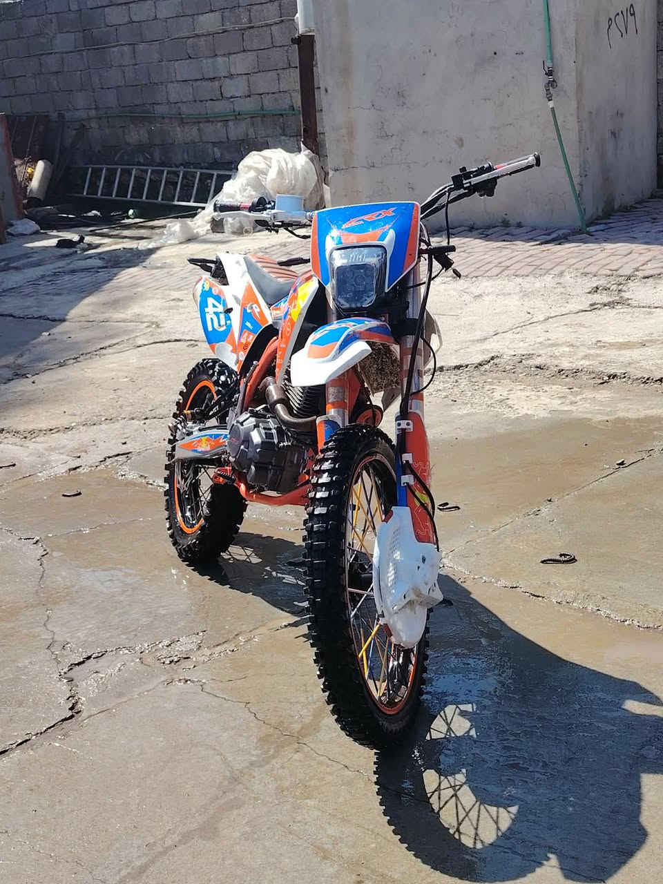 السلام عليكم.  crx 300cc للبيع او مراوس حسب القناعه ب كاوير  الدراجه كلشي شغال بيها سعر خاص.


**إذا كنت صاحب هذا الإعلان وتريد حذفه لأي سبب، رجاءا أرسل رسالة إلى الدعم الفني**