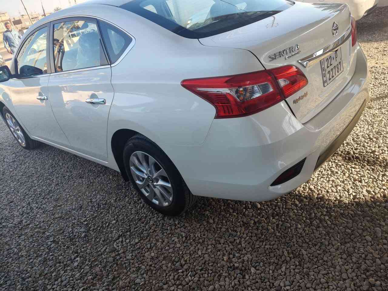 سلام عليكم نيسان سنتره 
موديل 2025 ماشيه 40000 
السياره ع وضع الزيرو السعر ب 132 بيه مجال 
مكان السياره واسط الصويره ***********
