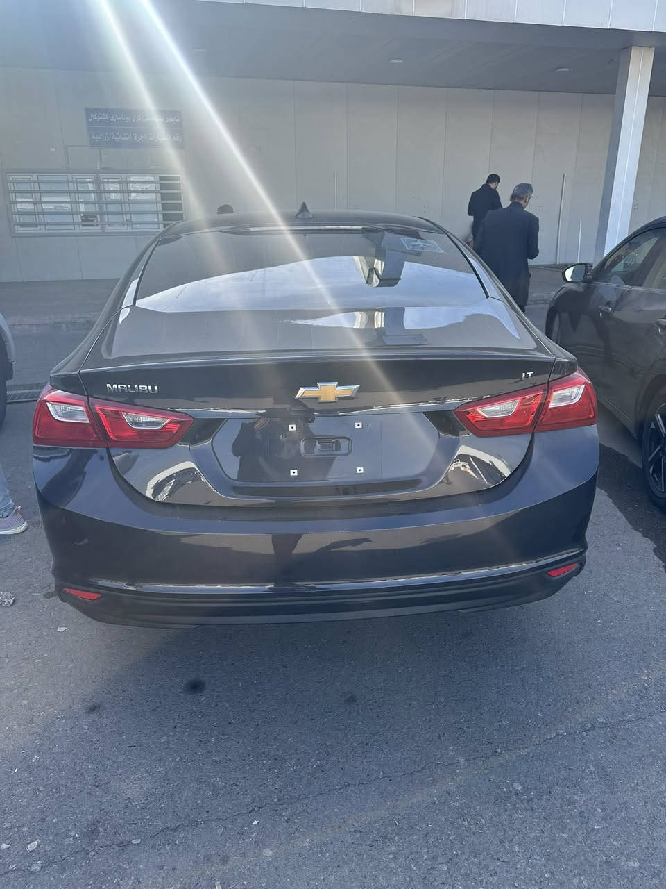 سلام عليكم
ماليبو ٢٠٢٣ مواصفات LT بدون سبوغ بدون غرق بدون بارد  بدون ايرباك كل سليمة دعامى الي دعامى بشرت لون نفطي  رقم اربيل بسمي ماشى 34 الف ميل مكان اربيل 
***********
