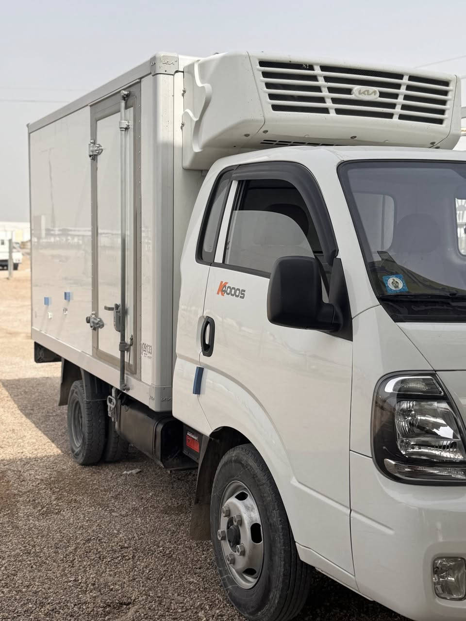 السلام عليكم
كيا براددددد موديل 2023 ماشيه 23 الف 
تك كمبريسر دبل ايرباك اي بي اس شاشه 
كامره مكفول من كلشي رقم بغداد 
مكاااااان الفلوجه ***********
