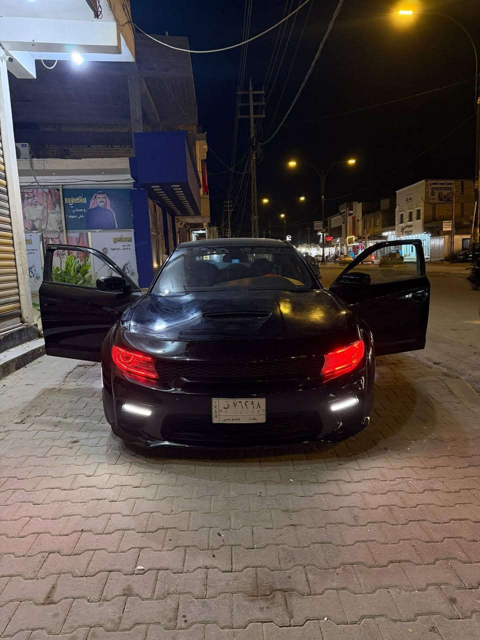 للبيع الوحش الأسود - Scat Pack Widebody 2020 🖤🔥
للبيع أو (للمراوس حسب رغبتك)، الجوهرة السوداء دوج تشارجر سكات باك وايد بدي "أصل" موديل 2020. السيارة قمة بالنظافة وبمواصفات مميزة:
اللون: أسود ملكي (Black Mirror)
المواصفات:
بدن وايد بدي عريض "أصل" بلادي.
فتحة سقف + كشنات جلد وتدفئة وتبريد.
خزن ميموري سيت (Memory Seats).
نظام النقاط العمياء (Blind Spot).
شاشة كبيرة مع كامل وضعيات القيادة (SRT Modes).
الإضافات: السيارة متعوب عليها ومضاف لها لمسات وتعديلات 
السيارة جاهزة من كلشي، برغي ما نقصها. للتواصل والاستفسار حادث السياره جاملغ وبنيد ووباب وببه بالفخذه


**إذا كنت صاحب هذا الإعلان وتريد حذفه لأي سبب، رجاءا أرسل رسالة إلى الدعم الفني**