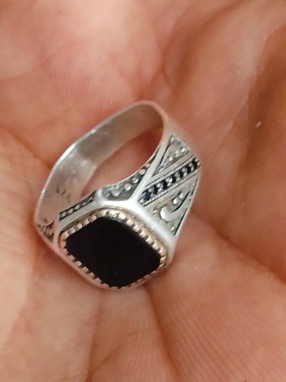 40الف


**إذا كنت صاحب هذا الإعلان وتريد حذفه لأي سبب، رجاءا أرسل رسالة إلى الدعم الفني**