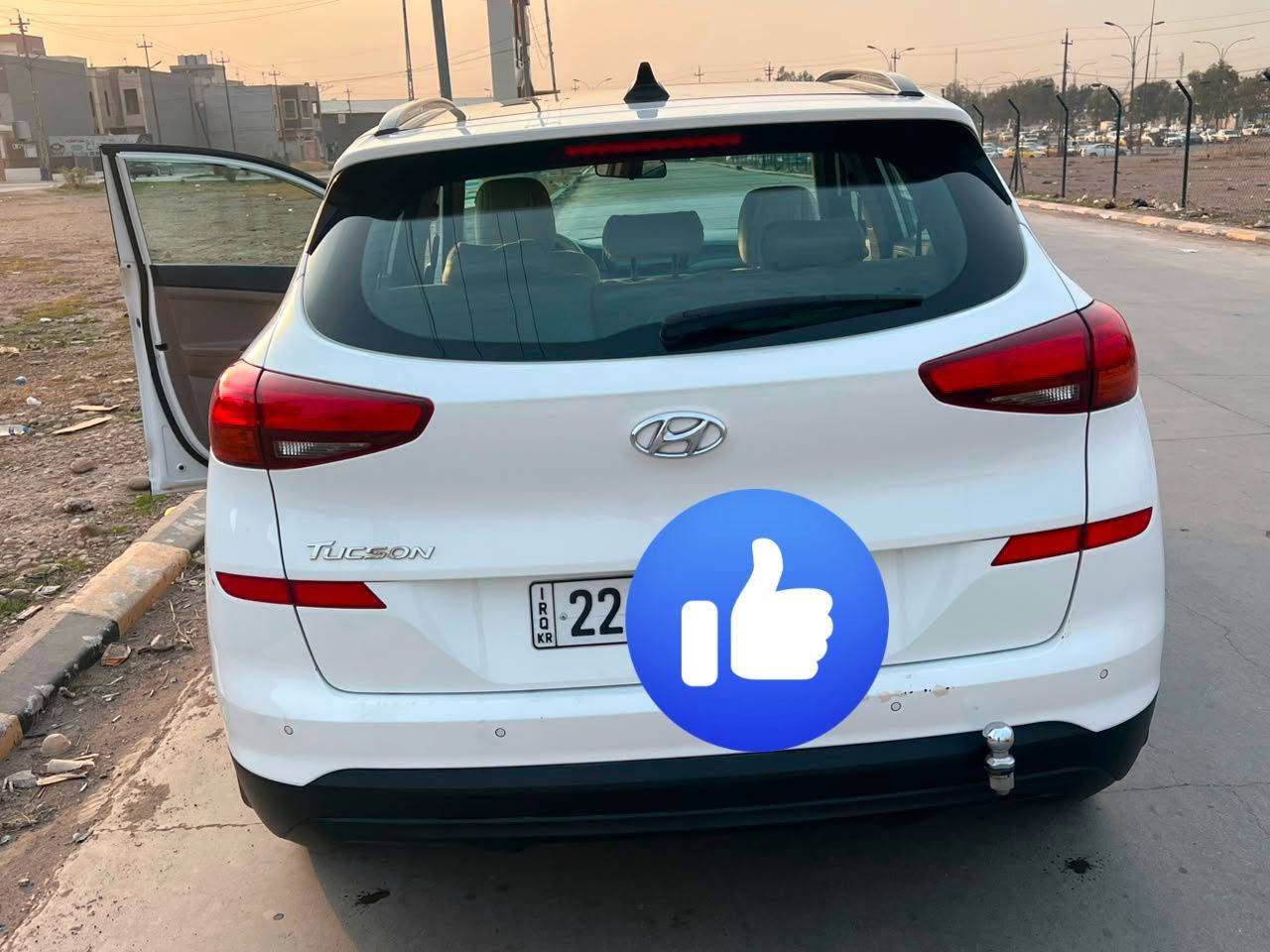 السلام عليكم
للبيع هونداي توكسن
الموديل 2020
فول مواصفات ماشيه 110

بصمة
بصمة أبواب
بانوراما
تحكمات استيرن
شاشة
كامرة
رادرات
حساسات أمامي خلفي
زعنفة
كشنات كهرب
حاكية
السيارة بدون صبغ 
سعر 205 وبيها مجال شي بسيط 
***********
