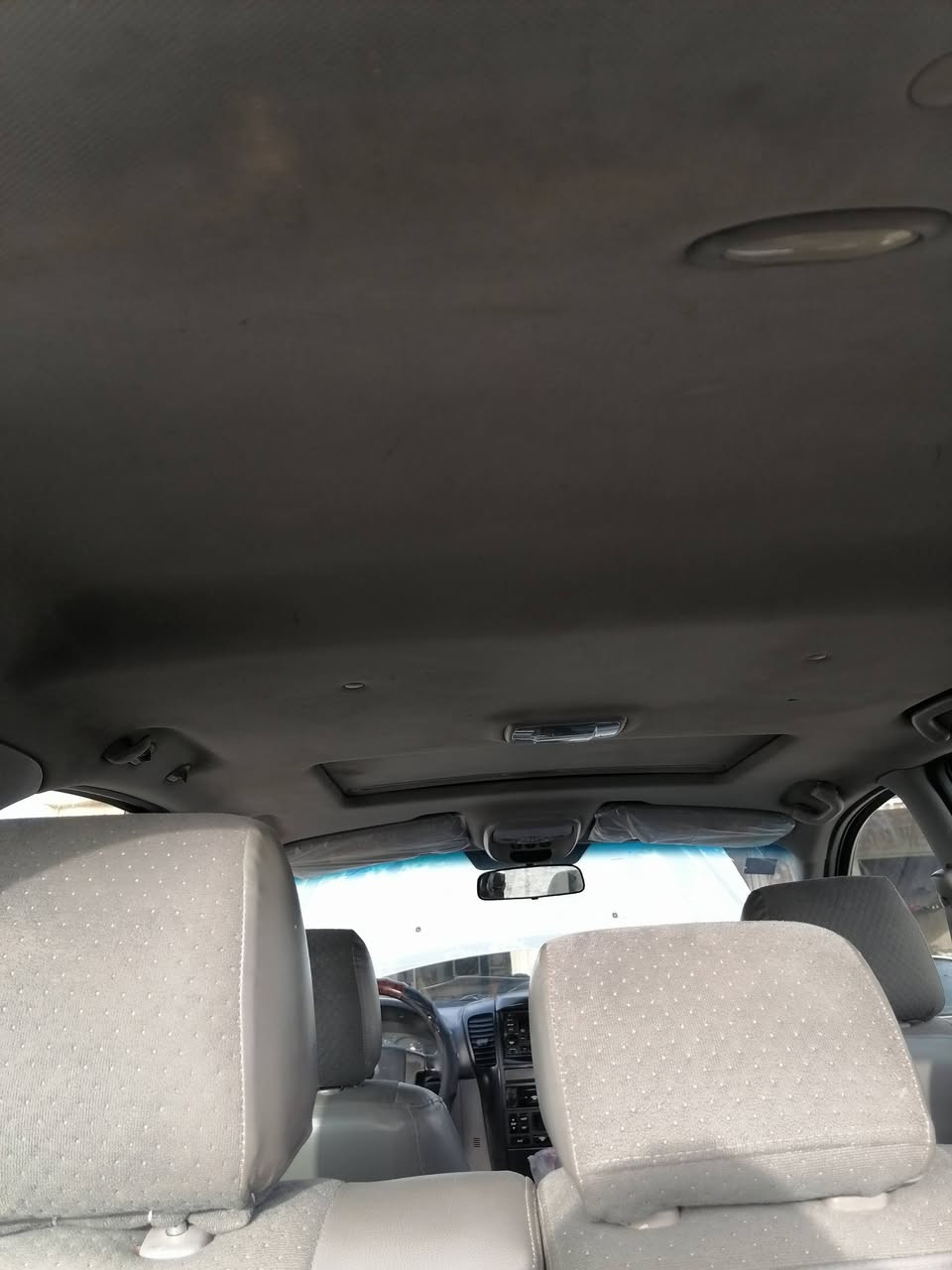 سلام عليكم سورنتو 2006 خليجي رقم بغداد سياره كير محرك بلادي 3500 خير من الله شويه بيه جراد السياره وتدفئه تبريد شغاله سعر 70 وبيه مجال رقم الهاتف ***********
