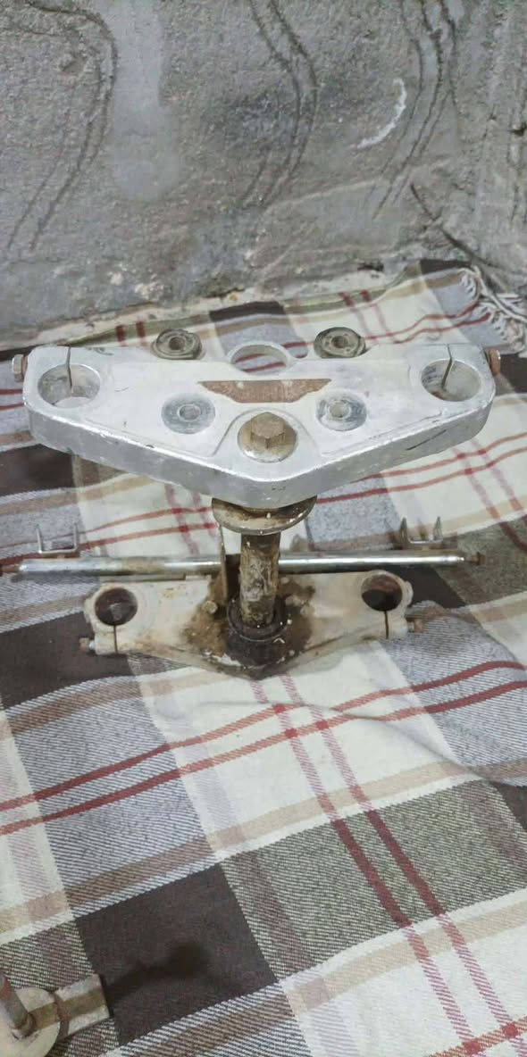 السلام عليكم 

من رخصة الادمن غراض مال ستوته  MTR ومال 4گير للبيع غراض اصليه مستخدمه شغاله مو عاطله الشراي يتفضل خاص ويدلل هاذا رقمي ***********
