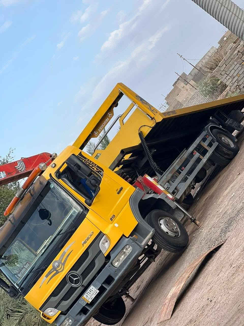 السلام عليكم... كرين صطحيه اتيكو للبيع مكفول كفاله عامه 2005
 لا تنقيص ولا تبخير كهربائيات كله شغاله رقم الجديد
بصره السعر 275وبي مجال
الرقم:***********
***********
