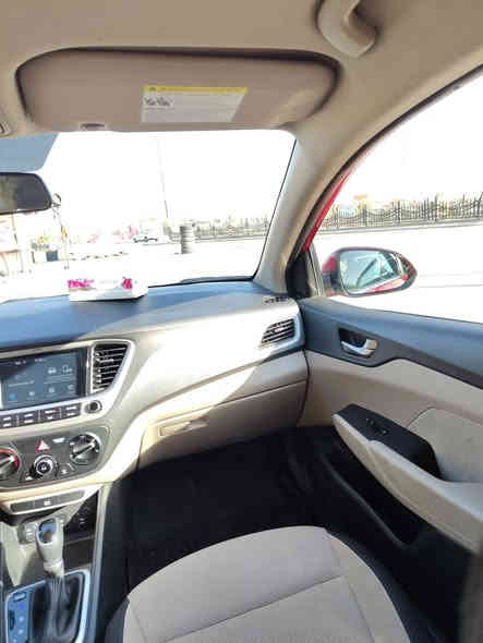 السلام عليكم للبيع اكسنت مديل 22 بيها تبديل بنيد فقط والباقي كفاله من كلشي سياره معوقين وعندي بيها وكاله عامه وراعيها موجود بلعماره  المكينه 1600 دبل نوزل سعر 120 وبيها مجال قليل  سياره ماشيه 42. مكان سياره. ميسان الميمونه(***********.
