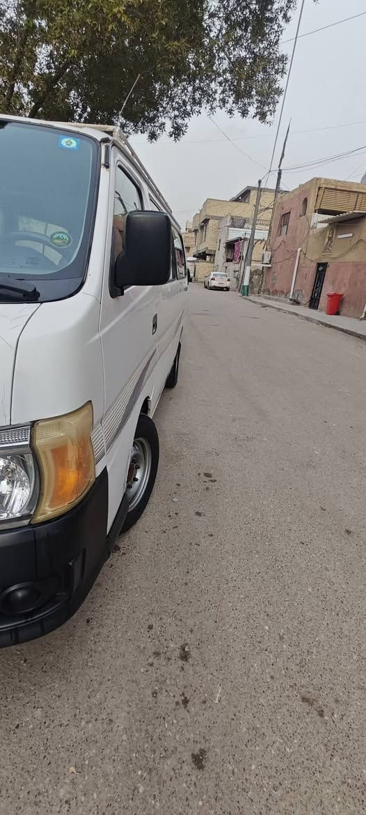 السلام عليكم نسيان للبيع 2010 رقم انكليزي بغداد بسمي محرك وكير شواصي خير من الله بيها صفحه الطويله معمره تعمير حلو السعر  120 مكاني بغداد مدينه الصدر الرقم ***********
