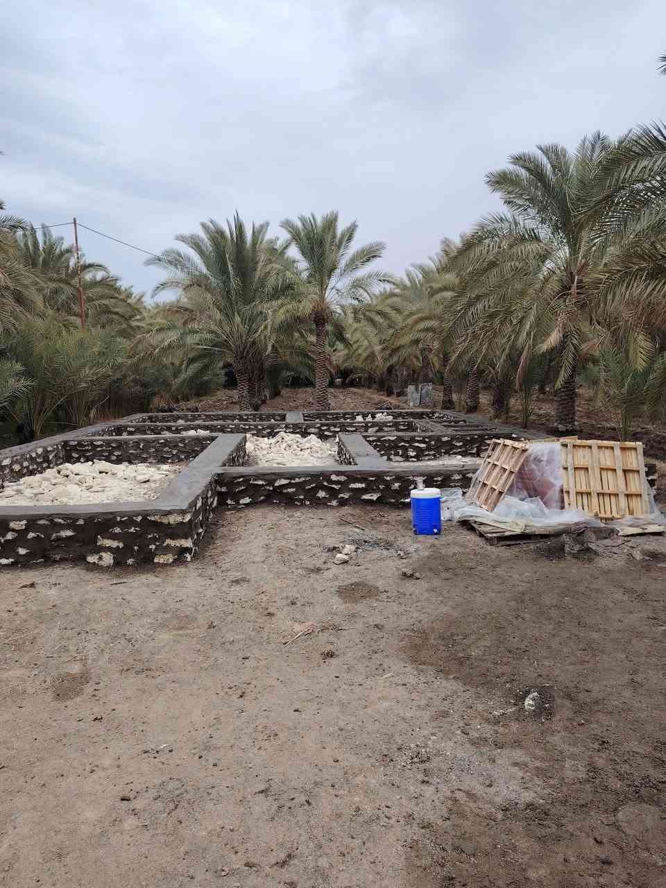 شغل حسب الطلب مكطوعه وكرسته وعمل ***********
