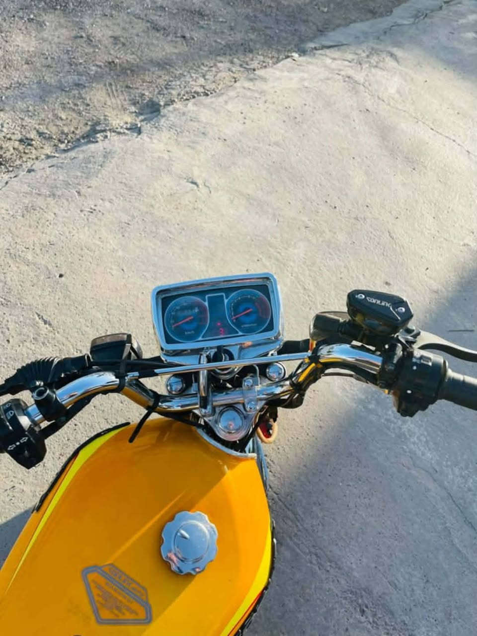 السلام عليكم
دراجه للبيع إيراني 5كير 2023سونك اصل ختومات بكل مكان حته بل ويل جانت متروكه 11 شهر مشدوده بل 2024 على وضع الوكاله أوراقها موجوده اصولي مو استنساخ سعر خاص او اتصال لون مميز مكفوله كفاله عامه حته من الشخط عنوان بغداد التاجي رقمي *********** واتساب او *********** حياكم الله
