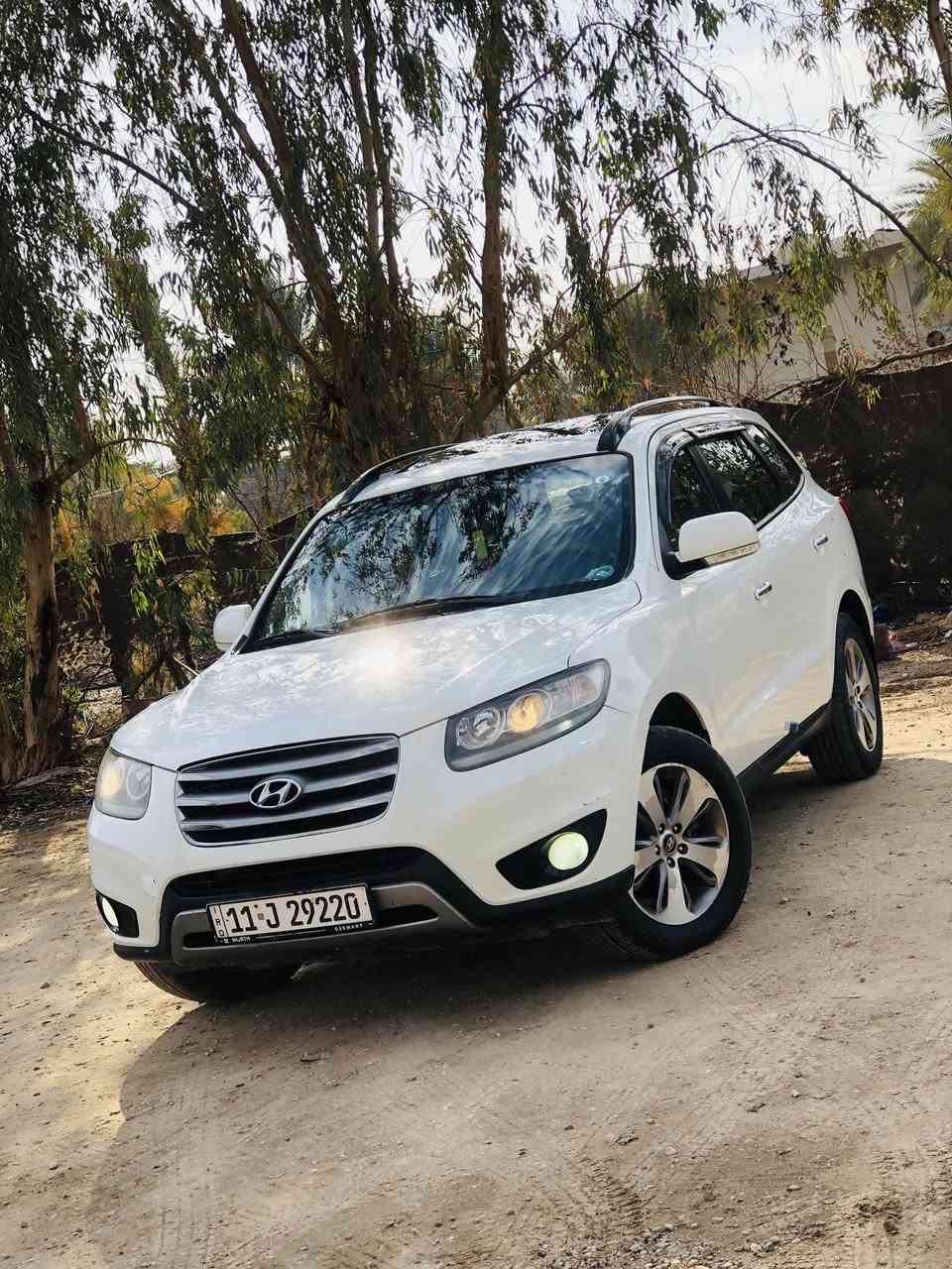 ‏سلام عليكم سنتافي 2012 خليجي فول مواصفات للخير1على1
بيها فقط صبغ اثر اشخوط ومصبوغ الصبغ بل منشور 

المحرك V6 مفتوح فقط كيس فقط 

رقم بغداد انكليزي السنويه 2030 

صدر امامي خلفي جديد تخم تاير جديد 

سبير جديد 

المواصفات 

فتحه

بصمه 

تحكمات ستيرن 

اشاير بل مري 

مري شفط 

فور ويل 

سبعه 7راكب  كشن كهربائ

حساسات 

شاشه كبير 

شاحنة بصمه 

تبريد ٣قطع 

تبريد ثلج🥶🥶 

كهربائيات كله شغاله 

‏السعر 162 وبيها مجال.حك الجيه 

المكان كربلاء الحسنيه 

الهاتف *********** ￼
