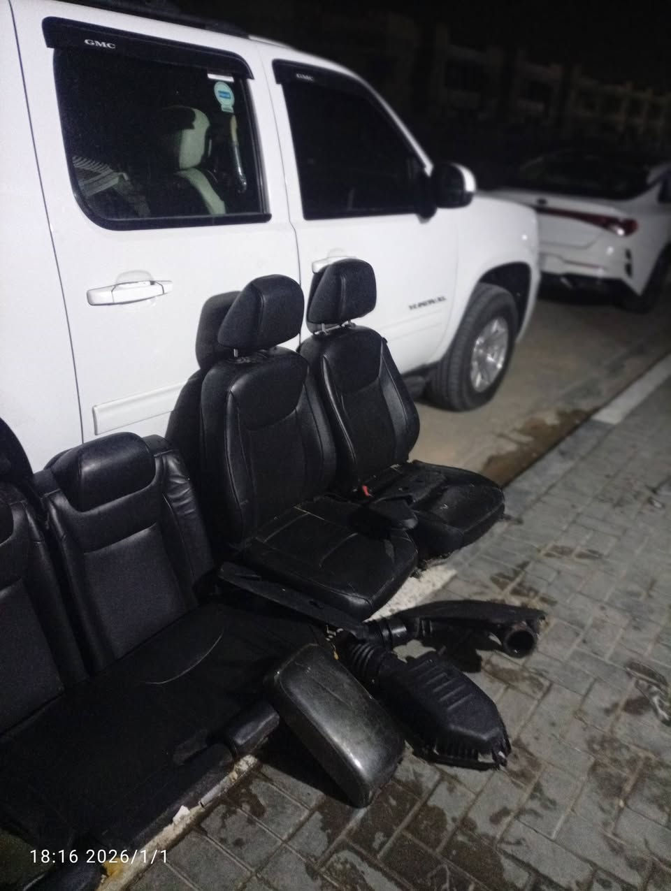 السلام عليكم غراض اوباما للبيع 150 وبين مجال  الكشنات تدفع تبريد شغاله شغاله يريدني يجي لنا واتساب رقم الهاتف ***********
