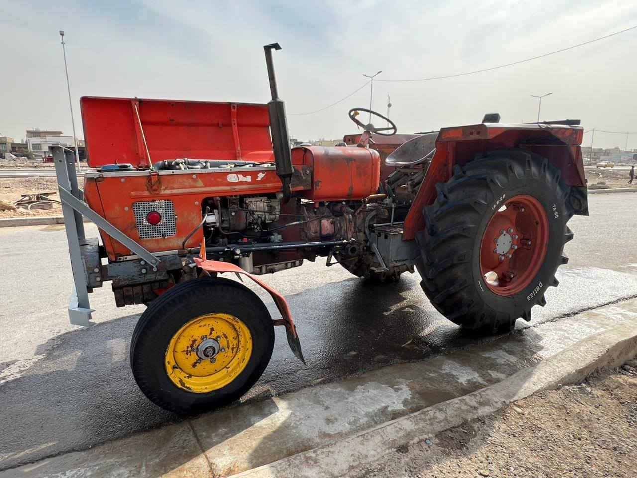 سلام عليكم للبيع مكينه مديل 90 مكينه مكفوله على وضع الشركة مكينه اي نقص ما بيها ارقام وسنويه تحويل رقم انكليزي تحويل ثاني يوم مكينه مكفوله مال جناي ومكاني بغداد الشعله اتصل على الرقم وبيك خير ***********
