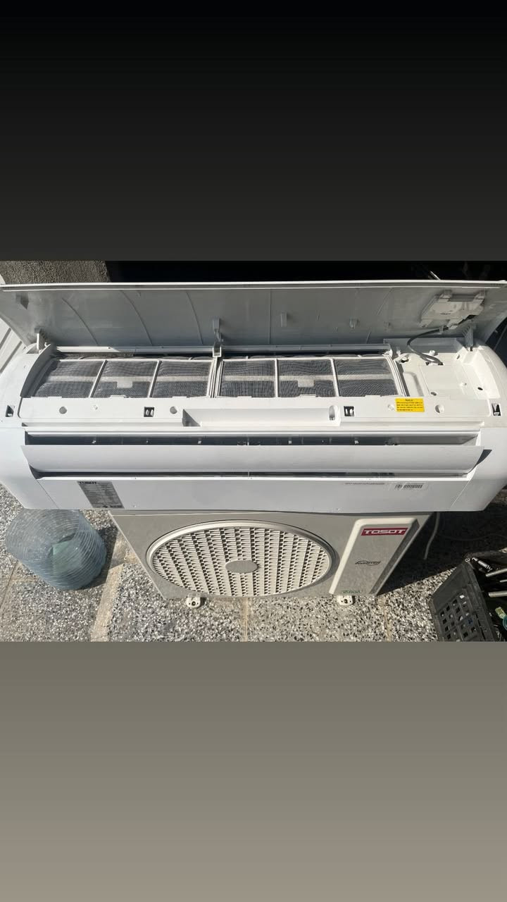 السلام عليكم
سبلت توسوت للبيع 
انفيرتر تحكم بالامبير 
حجم واحد طن 
اصدار ٢٠٢٢ حديث
مستخدم قليل
نضيف بلادي مابي اي مشكلة 
تدفئة تبريد
غاز مقفول 
تاخذة كبل تشد جاهز 
ملحقاتة كاملة 
السعر ٣٨٠ الف 
مكاني بغداد 
عندي خدمة توصيل داخل بغداد 
*********** رقم
