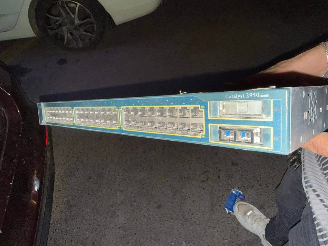 سيسكو 3750G (48 بورت كيكا + 4 بورت sfp) السعر 165 الف
سيسكو 2950 (كارت المدخل الرئيسي قابل للأستبدال) (48 بورت 10/100 + بورتين sfp) السعر 35 الف
بغداد / الاعلام / الري
التواصل خاص او على الرقم :
***********
يتوفر توصيل كافة المحافظات

