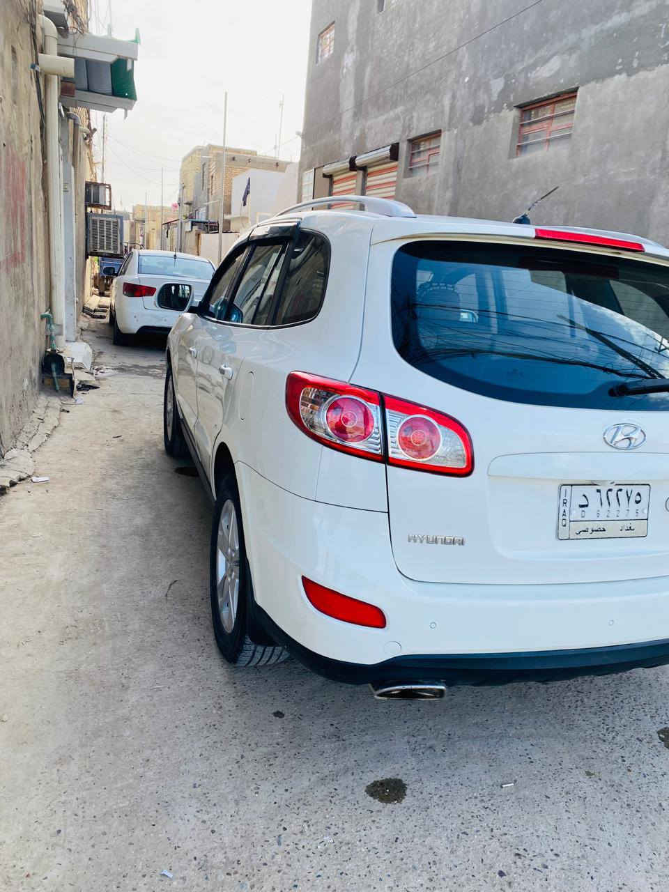 سنتافيا للبيع موديل ٢٠١١ وارد خليجي شركة العامه المواصفات المعروفة ٦ سلندر ٧راكب ٣قطع تبريد شاشه كبيرة كامره حساسات خلفيه مري شفط ماشيه ١٨٢ حقيقي بيها ملاحظات بسيطه التواصل ***********
