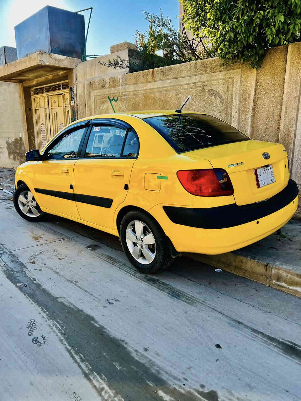 السلام عليكم 
كيا ريو فول تحكمات بس كير عادي 🚕 

رقم بغداد  شرعيهاا موصل 

كاربون بانزين بيهاا⛽ 

هيئه 200وغرامة صفر 🚦
محرك 16/
محرك وكير شرط 👋 
طخم تاير طخم امامي خلفي جديد 👋 
📢 ضرر جاملغ امامي خارج العراق والخلفي بي معجون  شرط بس تلكيطات قليل م 
والباقي شرط وكدام العين 👀 
السعر 85 وبيهاا مجال

#العنوان #الموصل الايمن 

🛑 # ***********📱كورك 📞
