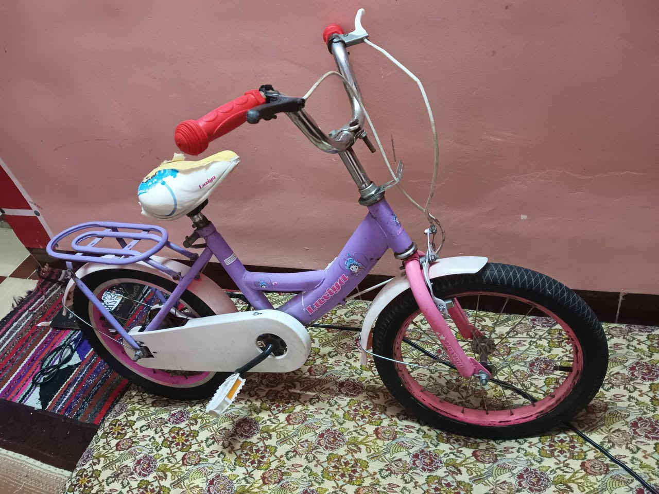 باسكيل حجم 16 ياباني كل عيب مابي سعره 25 الف مكاني كركوك حزيران ***********
