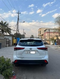 هايلندر LE • هايبرد دفع رباعي • ٢٧ ألف كم