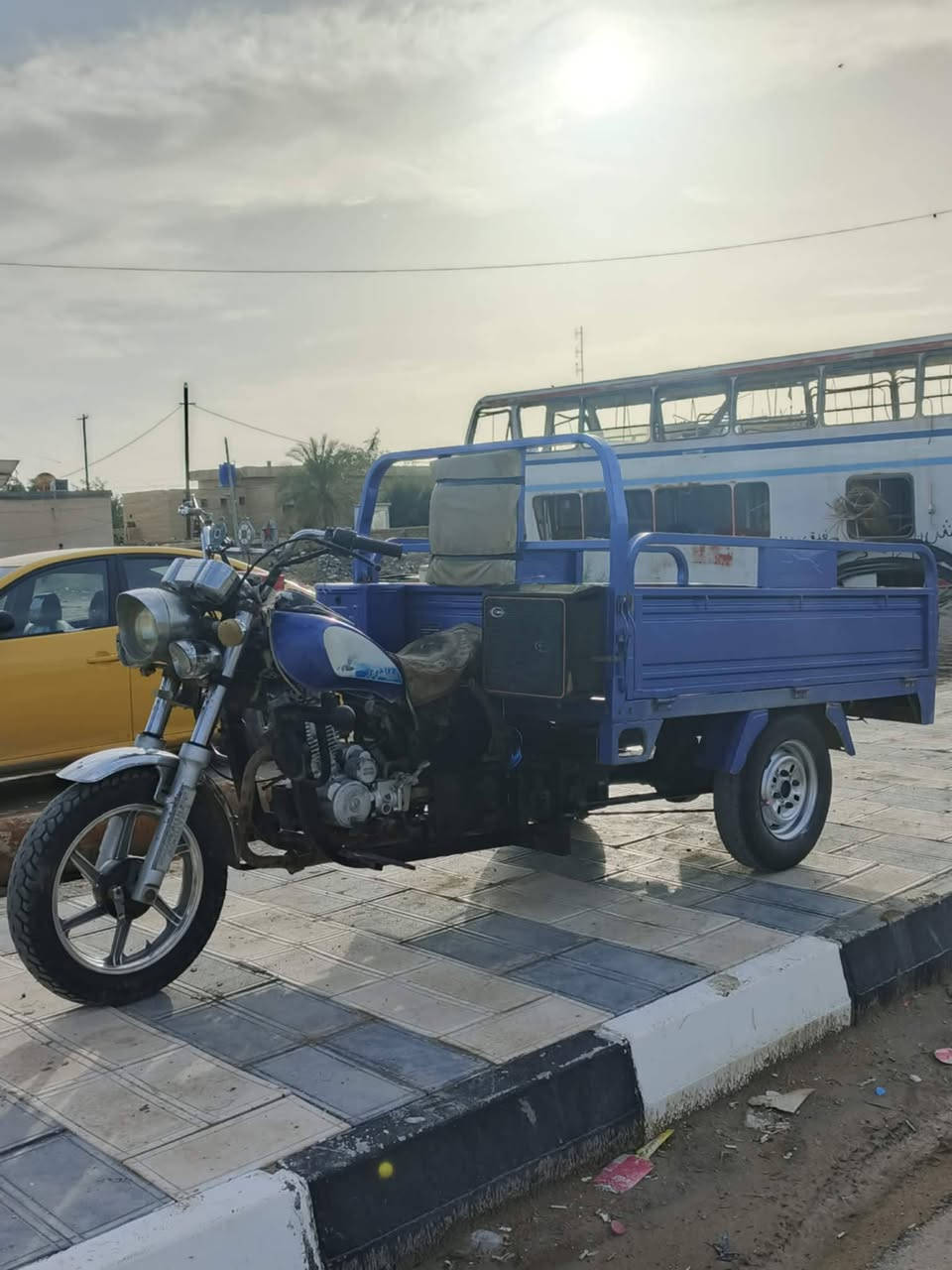 جمره موديل 23مكفوله من سرقه كلك كله شغال من طول مكلف مكلف بنشر  لطول اكسن كبس واير جدد سعر مليون 200بيه مجال قليل ***********
