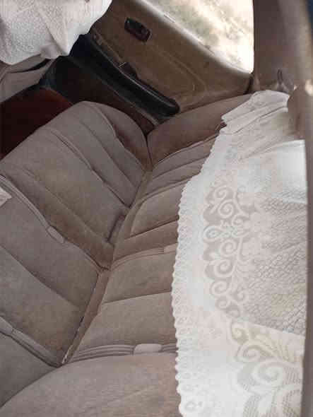 السلام عليكم  سيارة مارك للبيع 
محرك ونجي كير جديد تبريد ثلج  حداديه زينه جهة اليسار كامله مبدلها كلها راديتر جديده كهربائيات كلها شغاله سياره جاهزه ترايك وين متريد سعرها ٣٥ وبيها مجال سنويه نهاية ٢٦ ياله تنفذ ***********
