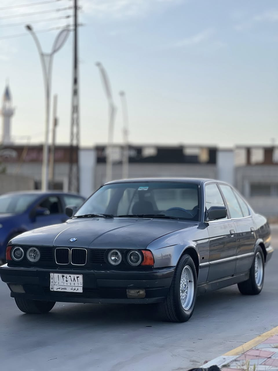 سلام عليكم
BMW 520 فل 

جام كهرباء تبريد ثلج سياره بدون ضربه سنويه عضم عاج منتهيه تخم تايرات جدد سياره عضمه ونضيفه بيها نواقص بصيطه  اتصل وتدلل 

***********

سعر 40 بي مجال
