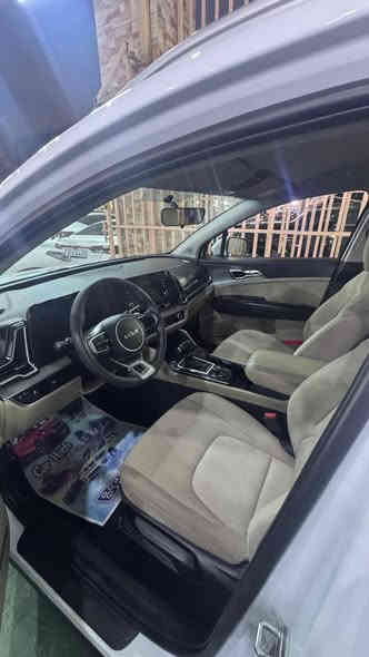 السلام عليكم
للبيع :كيه سبورتج  خليجي 
الموديل : 2023
ماشيه33, ألف 
بصمه  كراسي عاديه 
مري كهرباء 
انضمه قياده
تشغيل عن بعد 
حساسات امامي خلفي 
 شاشه +عداد دجتل 
كامره دواره 
بصمت ابواب 
ترحيب عند لاقتراب 
مثبت سرعه 
ويل 19
تبريد قطعتين 
داخل بيجي 
محرك 2000 دوش 
شاحن واير لس 
الصابيح الماميه LED
المصابيح الخلفيه LED
شفتات ستيرن رياضي 
مانع انزلاق 
شاشه ابل كار بليل +جي بي اس 
انذار عند الاقتراب
اشاير بل مري 
السياره كلش نضيفه وحلوه 
الرقم بغداد دولي باسمي 
225, ورقه 
أي استفسار 
***********
مكان بغداد سيديه
