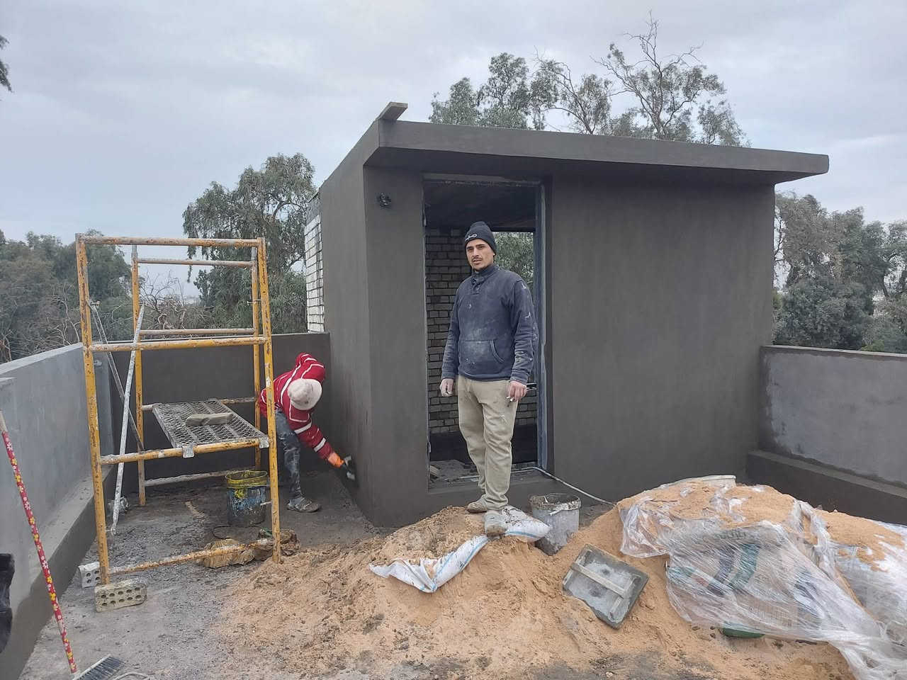 كادر مصري في بغداد لبخ درجة أولى خشنه ونعمه ونثروتصفير مصاطر***********
