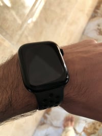 ابل واتش سيرس7نايك بطاريه82 حجم45ساعه نضيفه كلش كامل ملحقات سعر225وبيه...