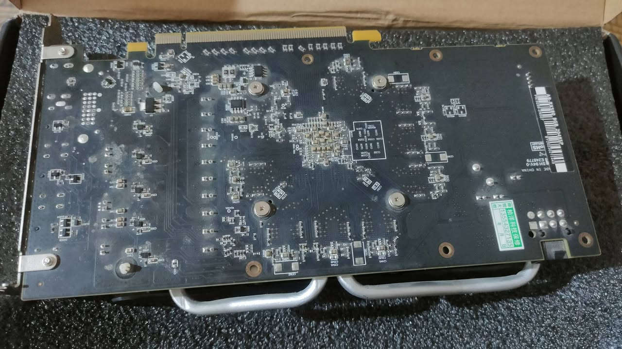 كارت شاشة rx580 8gb مفتوح للفحص فقط جديد السعر ١٢٠ الف و ببه مجال


**إذا كنت صاحب هذا الإعلان وتريد حذفه لأي سبب، رجاءا أرسل رسالة إلى الدعم الفني**