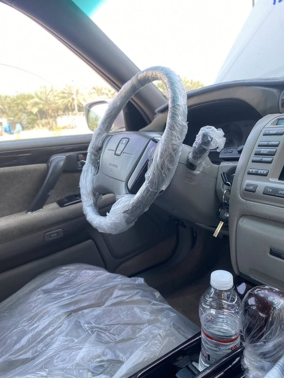 ملكه مديل 2003 سيارة جاهزه من كلشي مدفوع كمرك باقيه ع ال رقم كفاله من ال كص ديفور ال زغير كرستال اصل دكمتين تحويرة نجف السعر 98 بيع او مراوس حسب القناعه 
مكاني كربلاء 
***********
