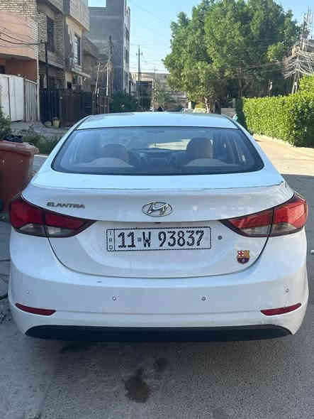 السلام عليكم
النترا 2016 خليجي رقم بغداد دولي بأسمي كامل مواصفات ما عده البصمه السياره بيها الجاملغ الأيسر والايمن مصبوغات والدوسه اليسار وربع الباب ملاون ومثل ما موضح بالسونار
السياره حلوه وخير من الله صدر تبريد تدفأه كله تمام تبريد قطعتين تخم تاير ماشيه 157كيلو 
السعر 121 وبيها مجال بسيط 
للاتصال ***********
مكان السياره بغداد حي الجهاد
