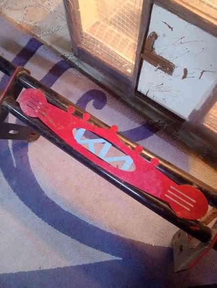 السلام عليكم من رخصت الادمن 
درع بجم حديد قوي اخو الجديد 
مال كيه يرهم كيه حديثه او قديمه 
للبيع 35 او بيمجال حك الجيه موصل الايسر حي السماح
***********
