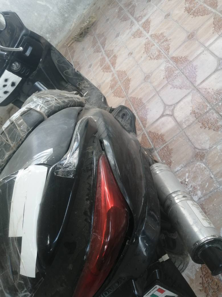 سلام عليكم فورزه 08 البيع ومراوس دراجه. خير من الله مكانهة ديالى شهربان سعر خاص الموشراي عبر المنشور  رقم
*********** ما متواجد خاص تصل ودلل
