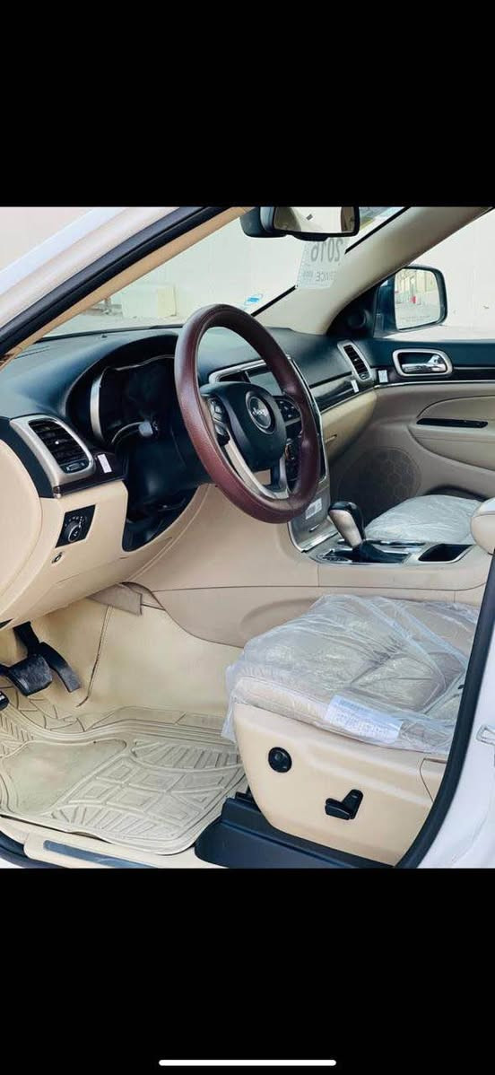 للبيع فقط جيب كراند شيروكي 2016 اصل تحويل ثاني يوم رقم بصرة مكان السيارة الناصرية للتواصل *********** واتس
اب فقط
التقرير مرفق
السعر 20000 دولار
200 ورقة شدتين ناصرية, ذي قار
